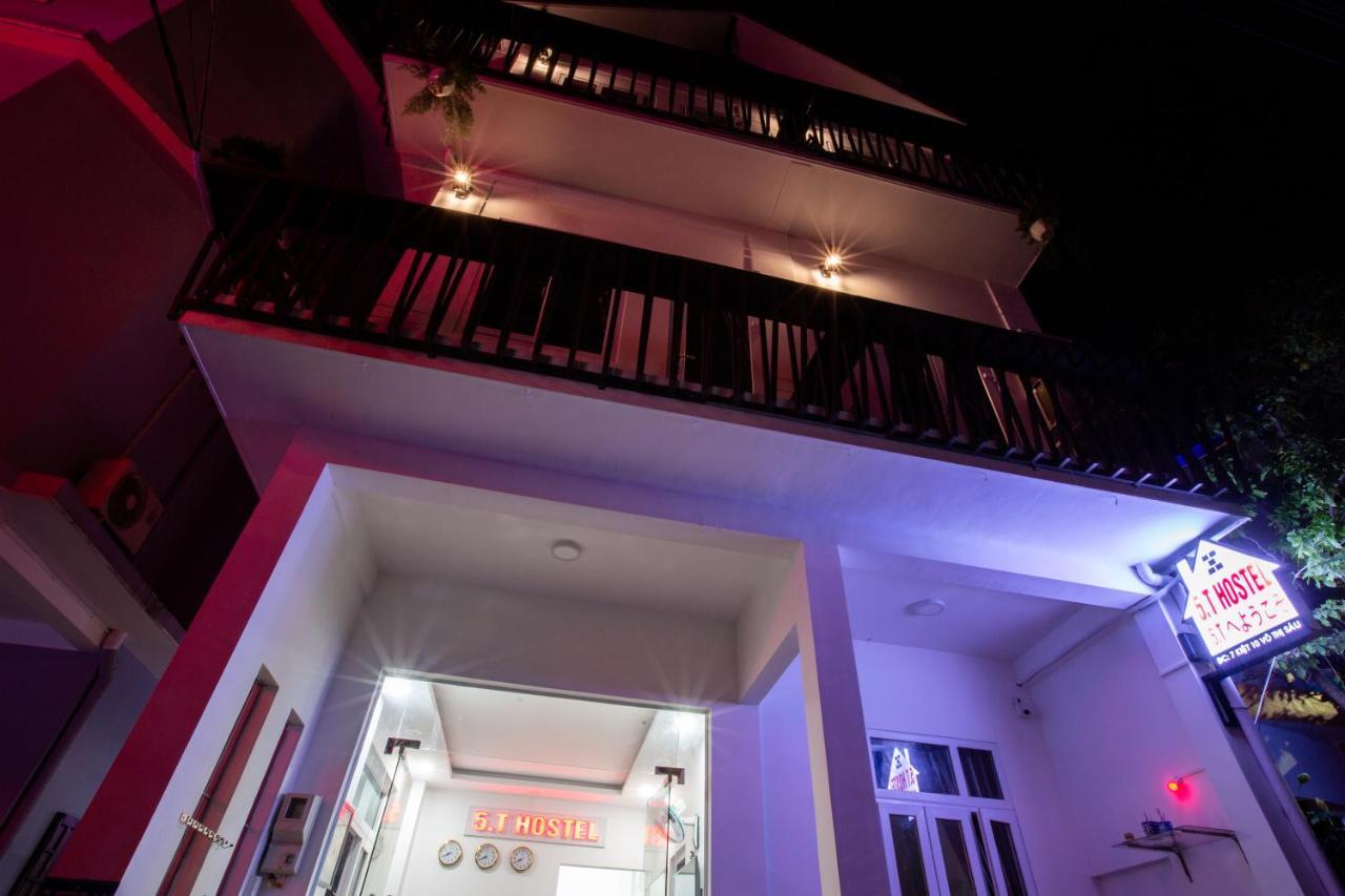 5.T Hostel Hue Exterior foto